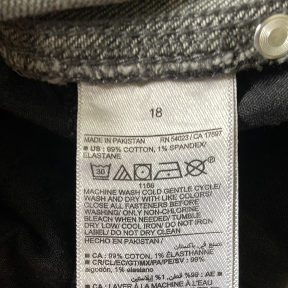 OLD NAVY Jeans Gray VINTAGE SLIM High Rise Secret Smooth Pockets Stretchy NWT 18 - Picture 10 of 12